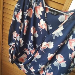 Pretty trendy floral cross-front wrap blouse